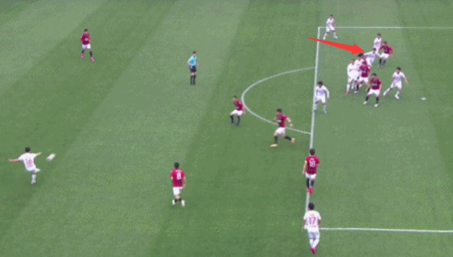  VAR争议判罚引发意甲赛场轩然大波  